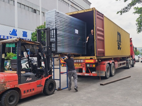 FORTRAN Machinery sender nok en ikke-drevet rullebane til Vietnam